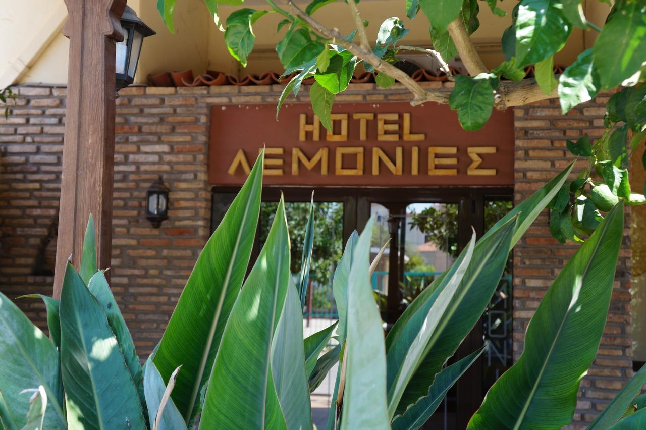 Lemonies Hotel Diakopto Bagian luar foto